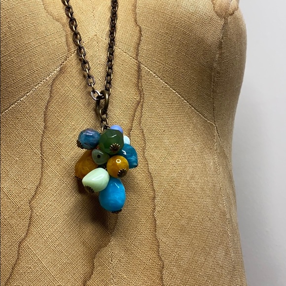 Necklace with decor of bobblos - Picture 3 of 4